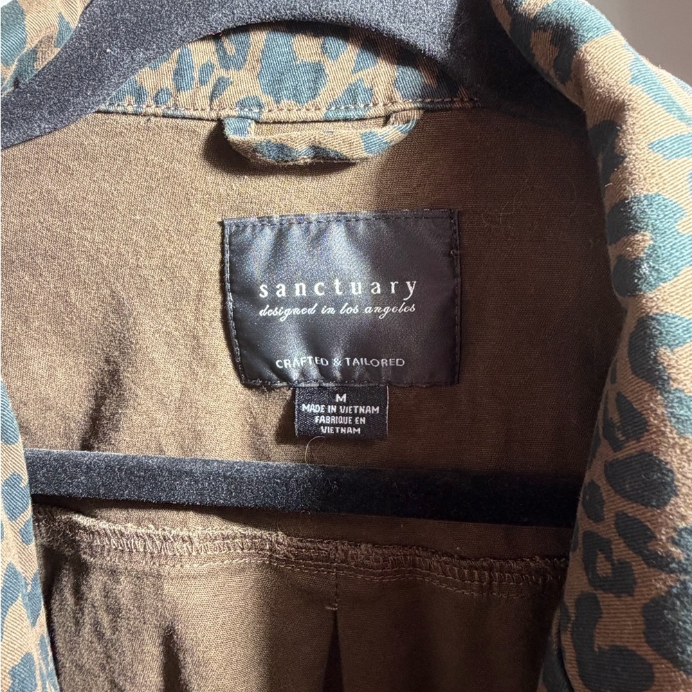 Sanctuary Utility Jacket Women Size M Leopard Print Safari Streetwear Edgy - Picture 4 of 5